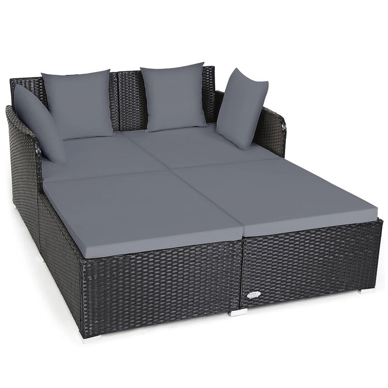 Mondawe Spacious Outdoor Rattan Daybed with Upholstered Cushions and Pillows