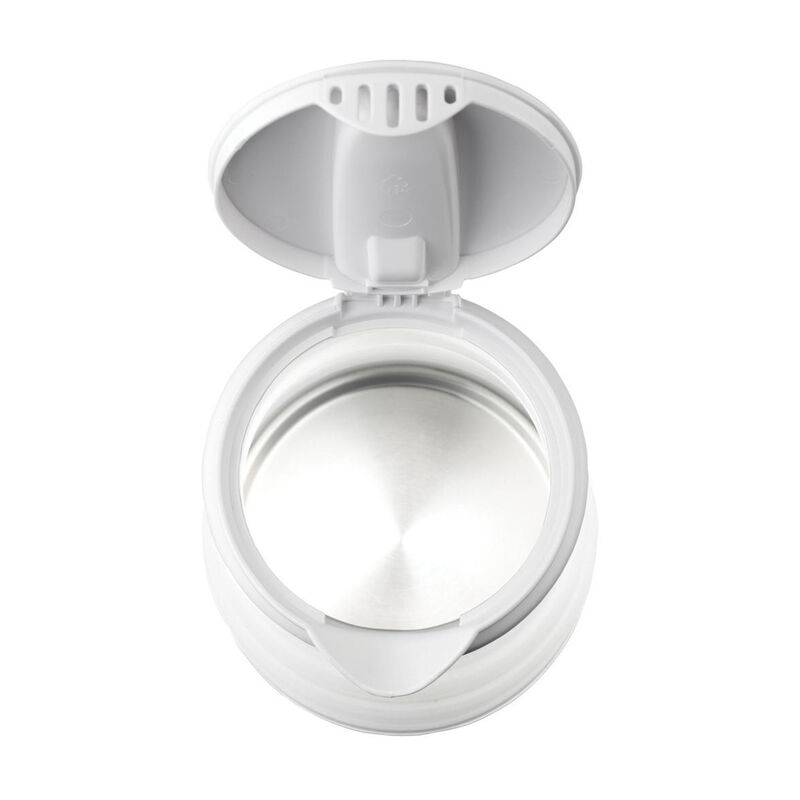 Brentwood Dual Voltage 3.3 Cup Collapsible Travel Kettle in White