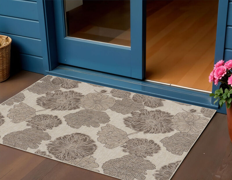 HomeRoots Floral Indoor Outdoor Area Rug image number 1