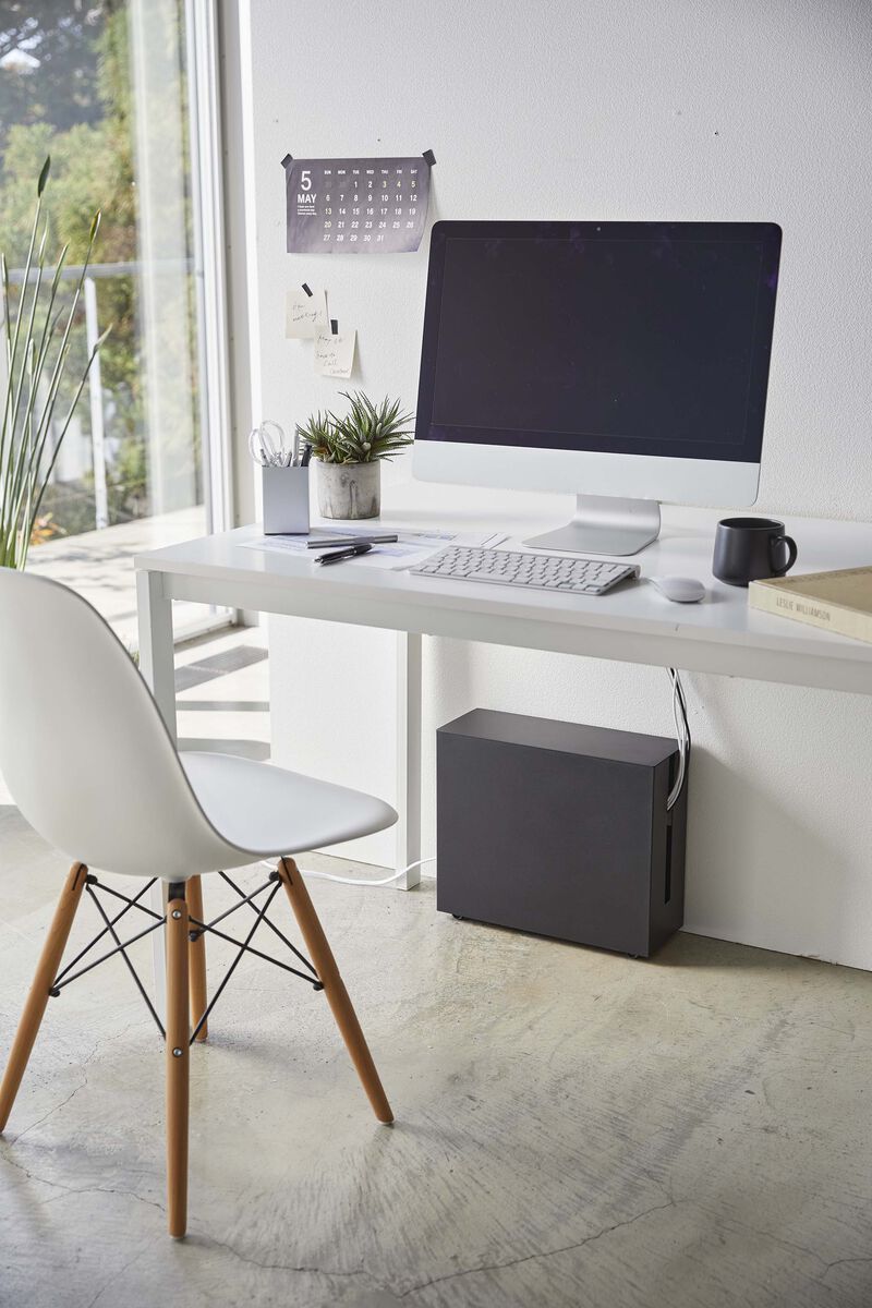 Rolling Cable Management Rack