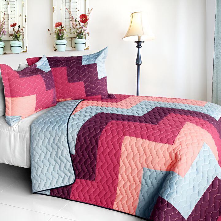 3 Piece Dream Garden Vermicelli Quilted Patchwork Quilt Set