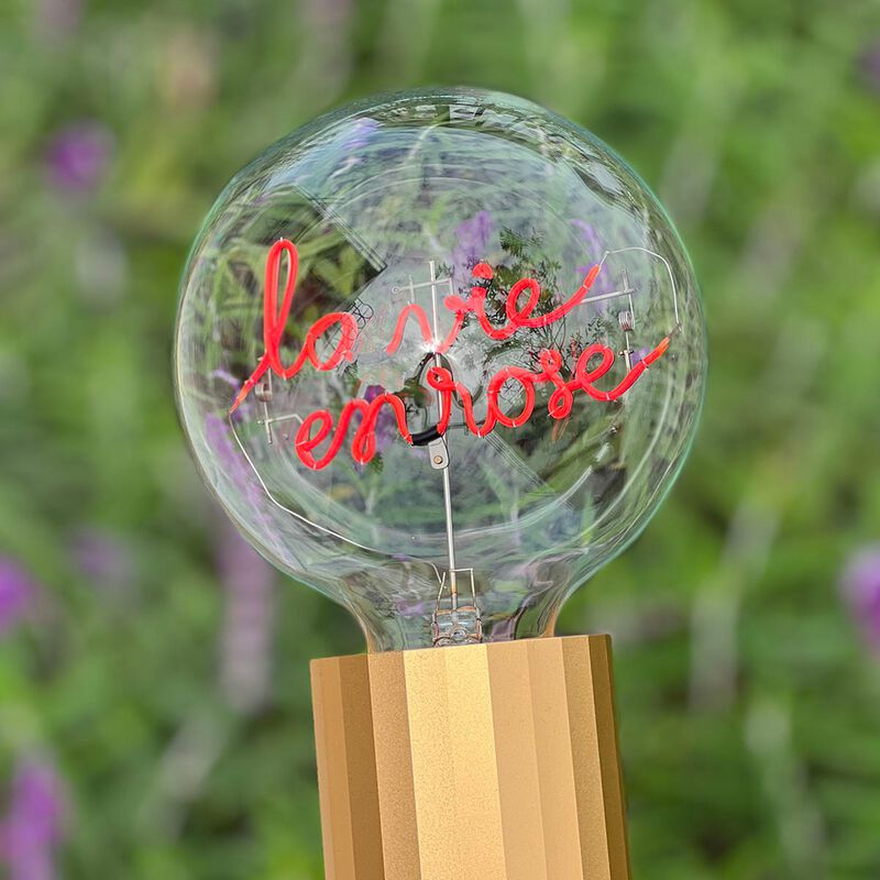 Bulb LA VIE EN ROSE Red with Base Table Lamp PORTABLE Rose Gold image number 3