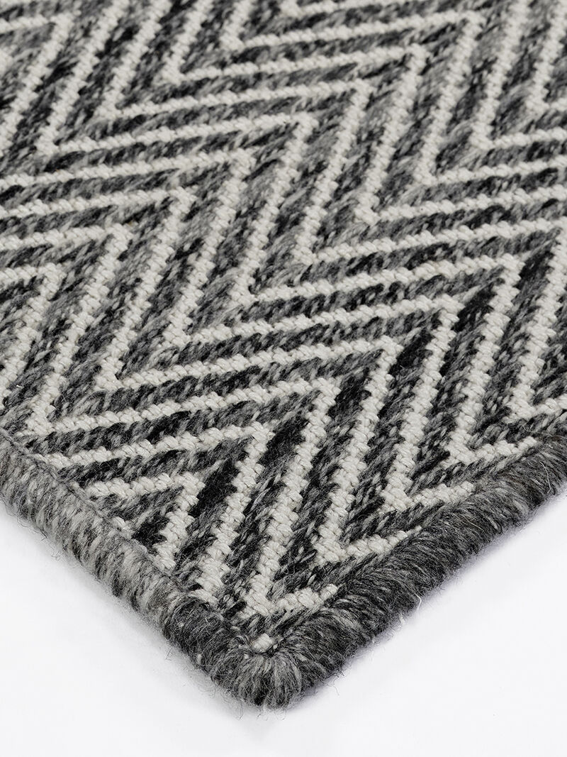 Provo PV2 Charcoal 2'3" x 7'6" Rug