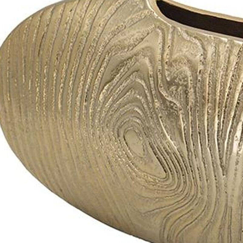 HomeRoots 7" Gold Aluminum Oval Disc Table Vase image number 5
