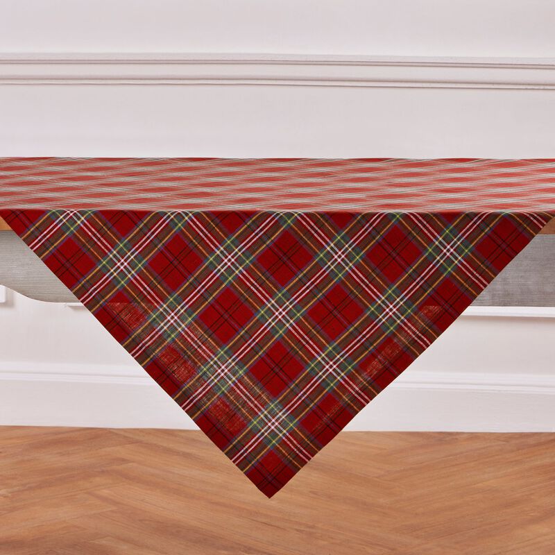 Solino Home 100% Pure Linen Table Throw - Classic Tartan Plaid