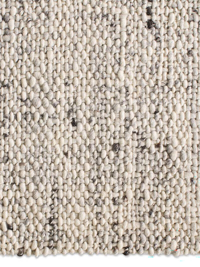 Cambridge Seasons Ivory/White 3' x 9' Runner Rug image number 4