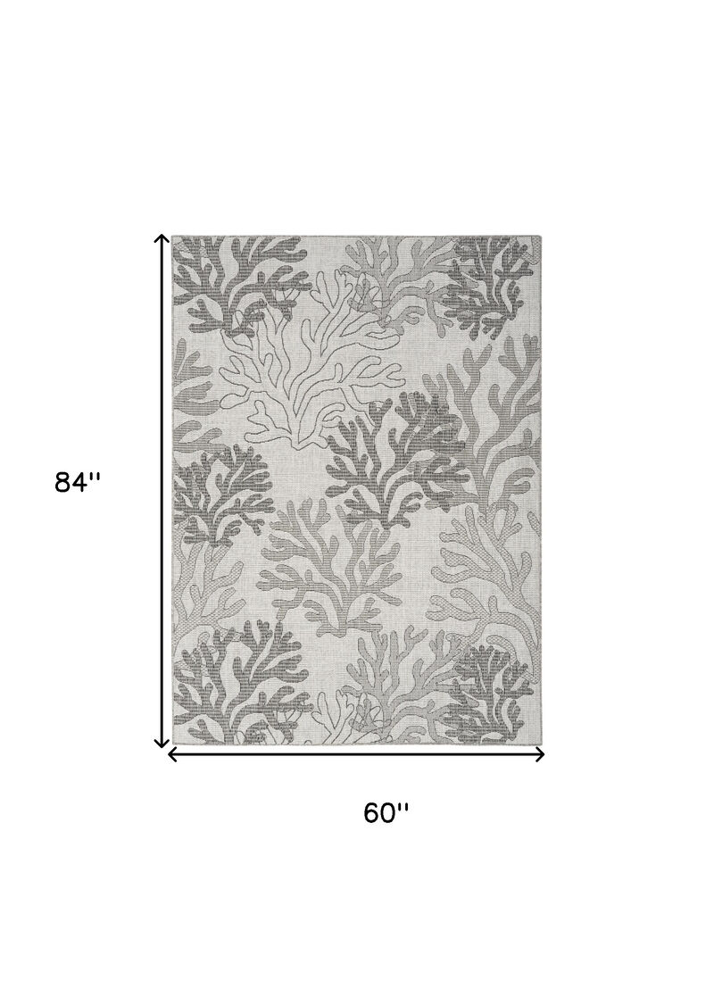 HomeRoots Nautical Indoor Outdoor Area Rug image number 3