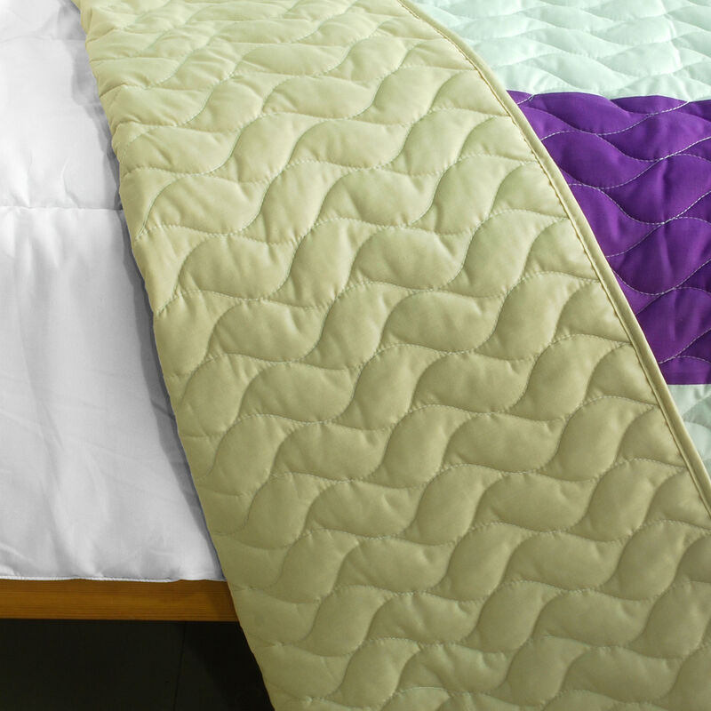 Decorative Waves of Rays Patchwork Quilt Set 3 Piece with Vermicelli Quilting-Purple image number 3