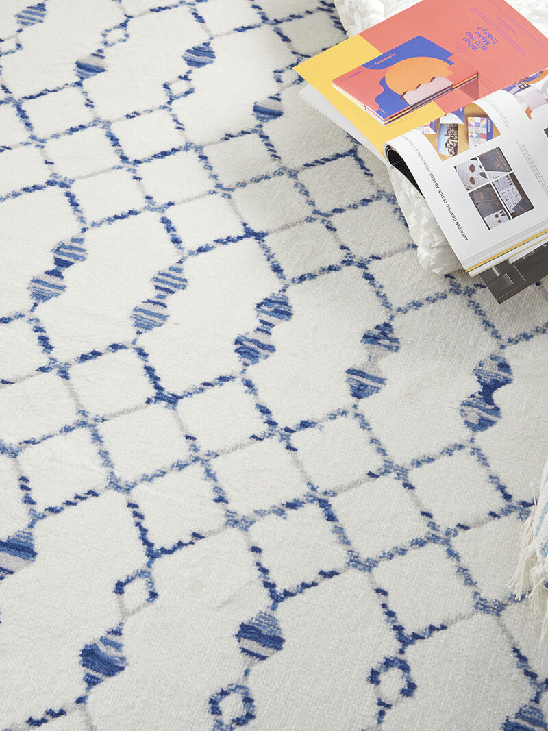 Whimsicle WHS02 Ivory 6' x 9' Rug