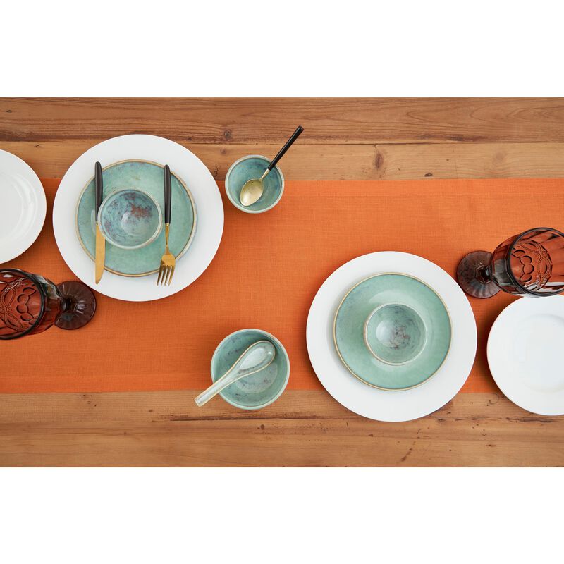 Solino Home Fete 100% Linen Table Runner &ndash; Handcrafted, Machine Washable, Perfect for Holiday and Everyday Dining