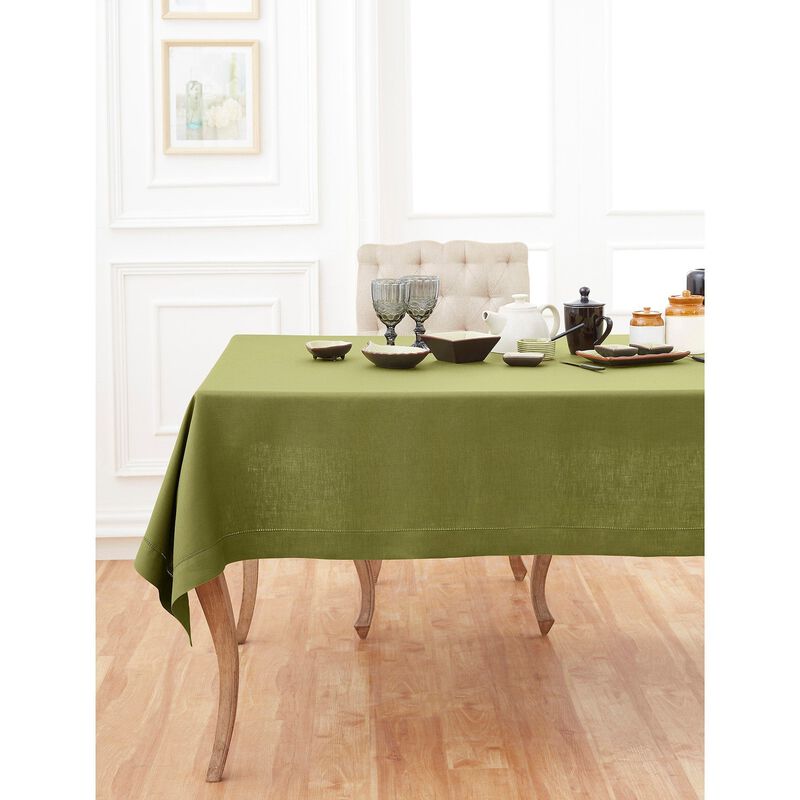 Solino Home Classic Hemstitch 100% Linen Tablecloth &ndash; Handcrafted, Machine Washable, Perfect for Holiday and Everyday Dining