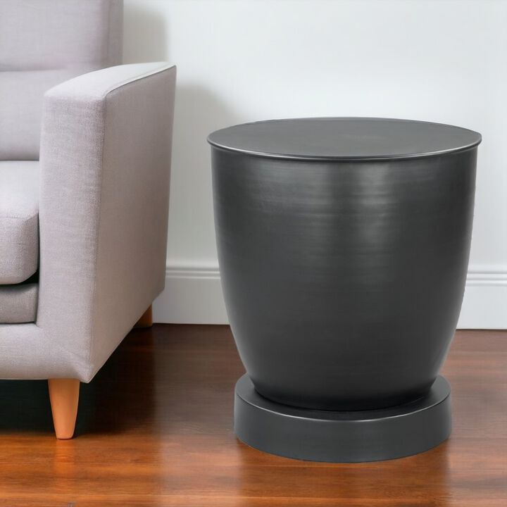 HomeRoots 20" Black Iron Round Pedestal End Table