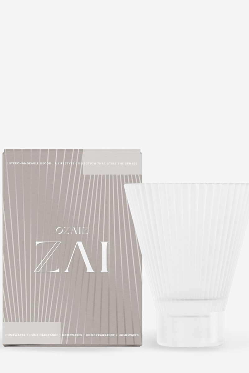 Zai Candle - Fig & Flowers image number 0