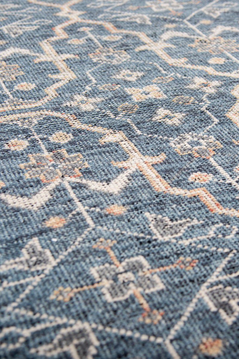 Centra CET724 Collection image number 4