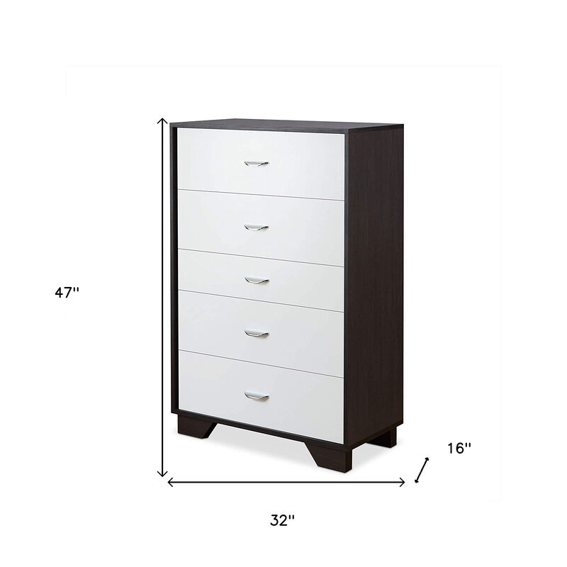 Five Drawer Standard Chest with Ample Storage for Bedroom or Living Space