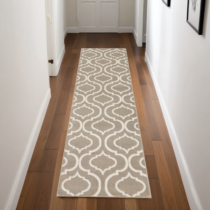 HomeRoots Trellis Runner Rug