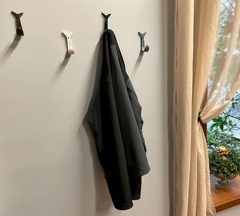 Set of 4 Coastal Color Cast Iron Flipping Fish Decorative Wall Hooks - 4 Inches High - Perfect for Kitchens, Bathrooms, Bedrooms, Garages, Pools, and Patios
