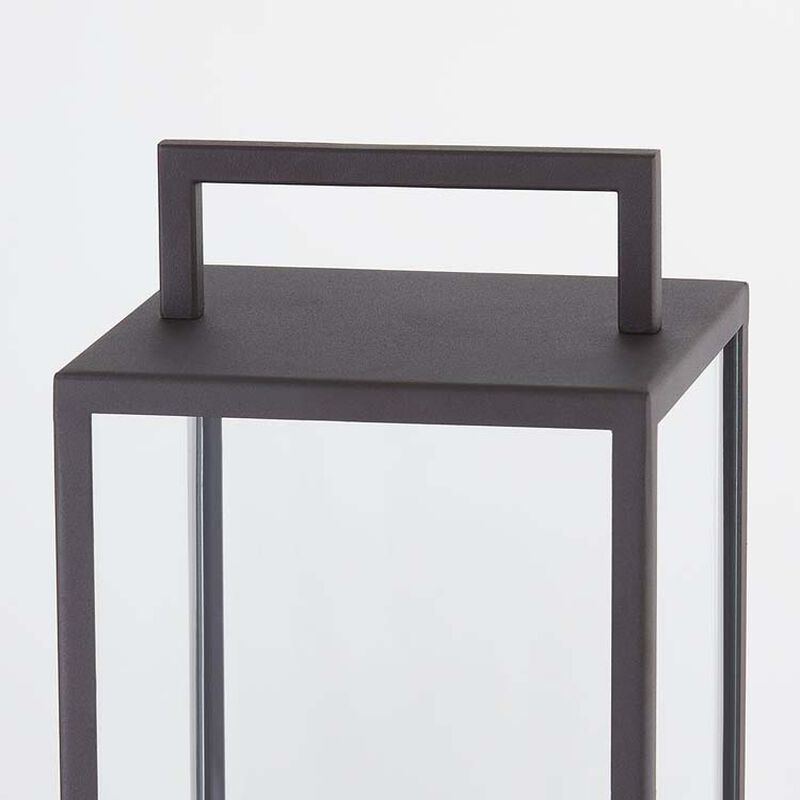 Beckham Exterior Post image number 1