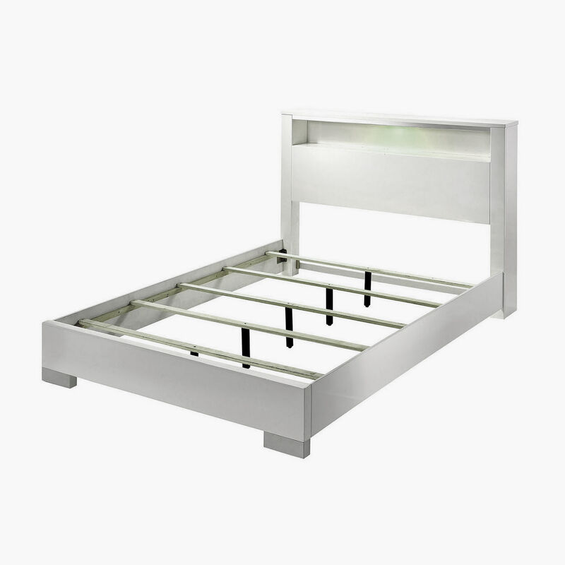2pc King Bedroom Set, White, Silver Wood, Nightstand image number 3