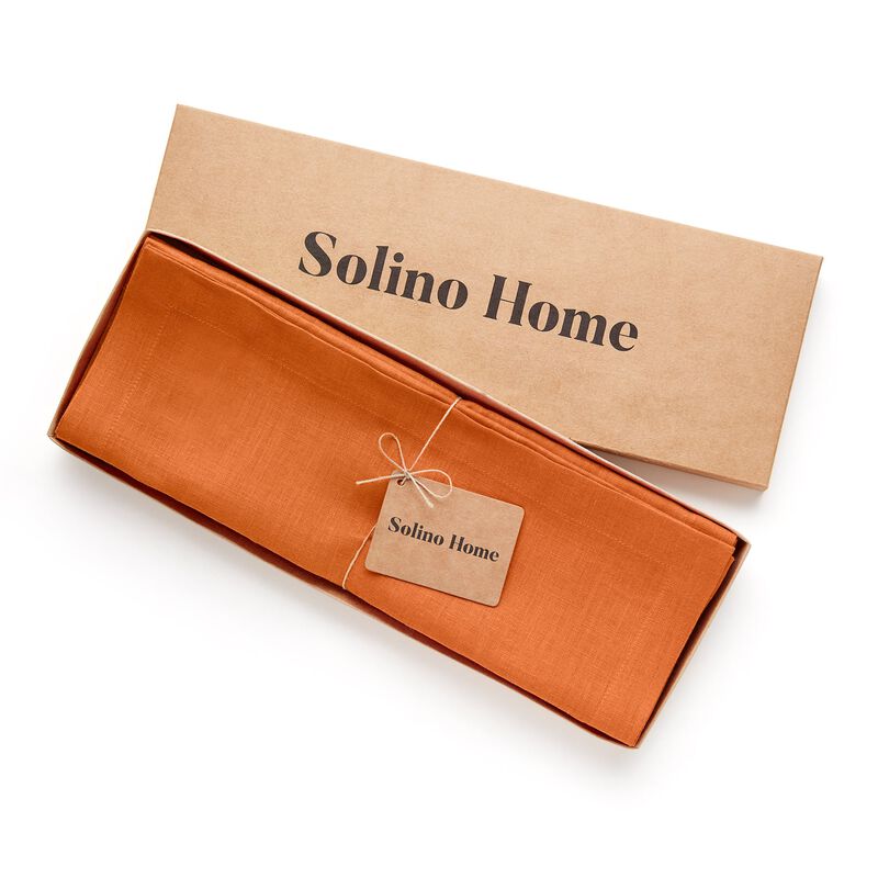 Solino Home Fete 100% Linen Placemats &ndash; Set of 4, 14 x 19 in, Machine Washable, Holiday and Everyday Dining