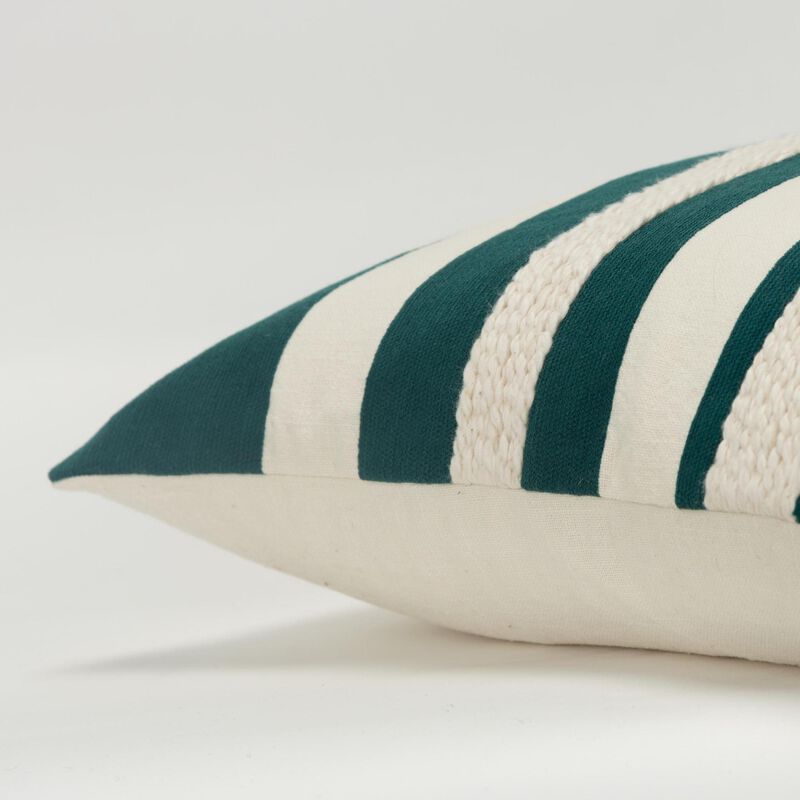 T22517 Pillow