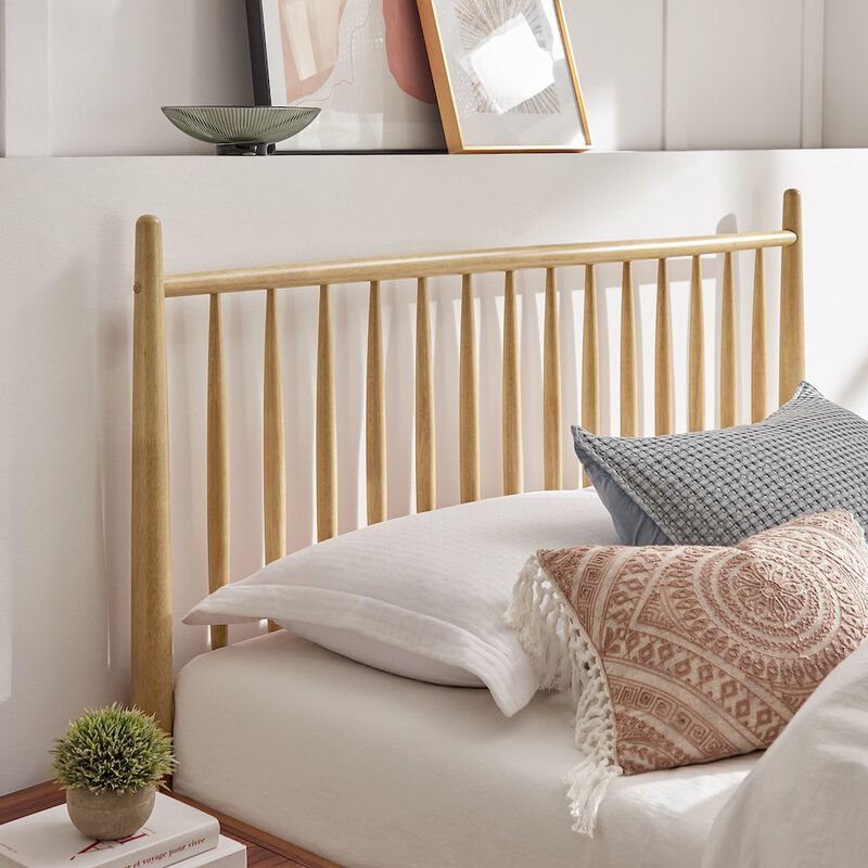 Zane King Size Spindle Bed image number 8