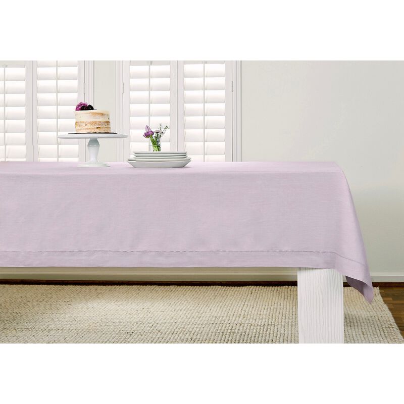 Solino Home Classic Hemstitch 100% Linen Tablecloth &ndash; Handcrafted, Machine Washable, Perfect for Holiday and Everyday Dining
