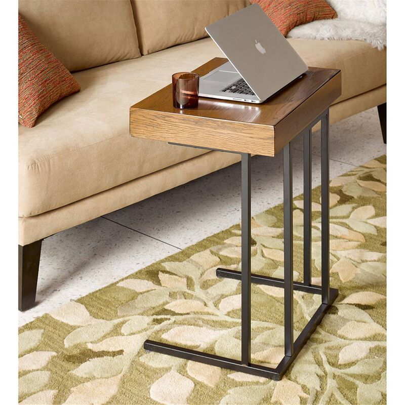 Streamdale Wynn Pull Up Table