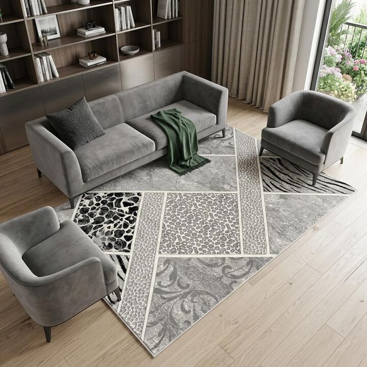 HomeRoots Geometric Power Loom Stain Resistant Area Rug