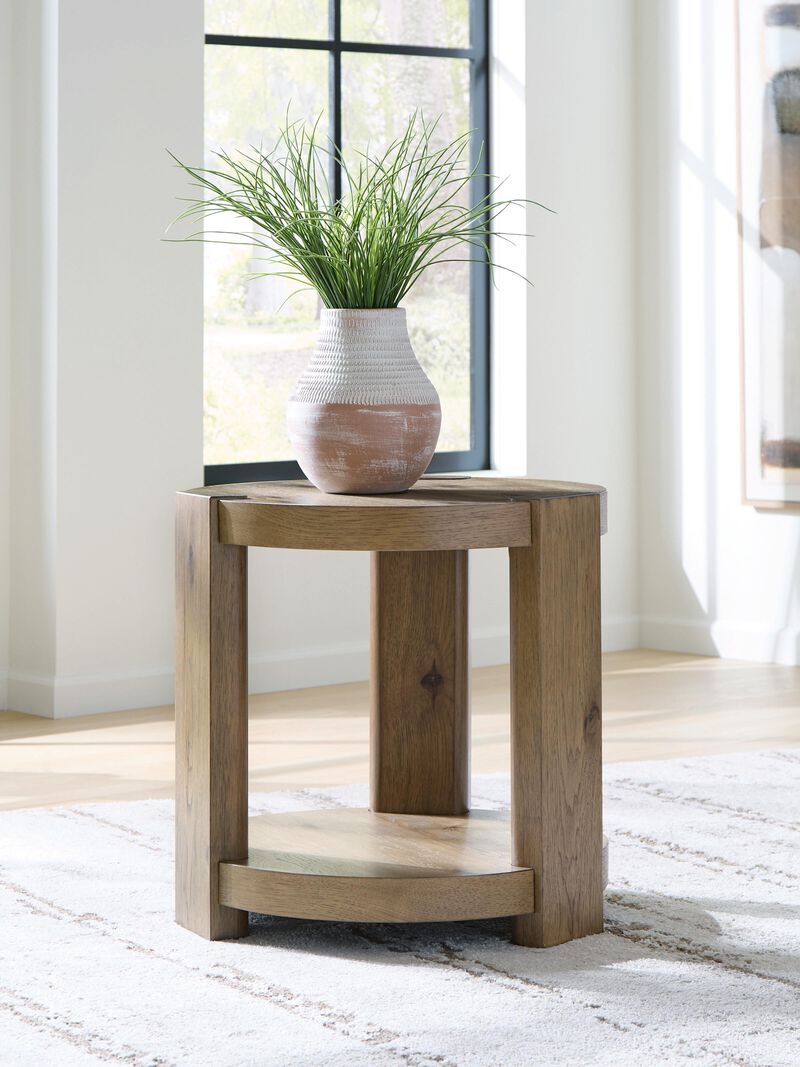 Flangren End Table image number 1