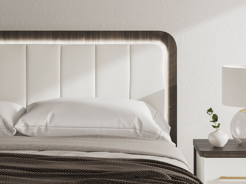 Mazilar King Upholstered Bed image number 2