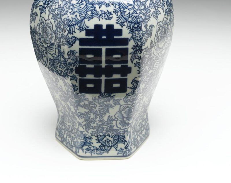 AA Importing 59741 Antiqued Pale Green And Blue Ginger Jar With Lid image number 1