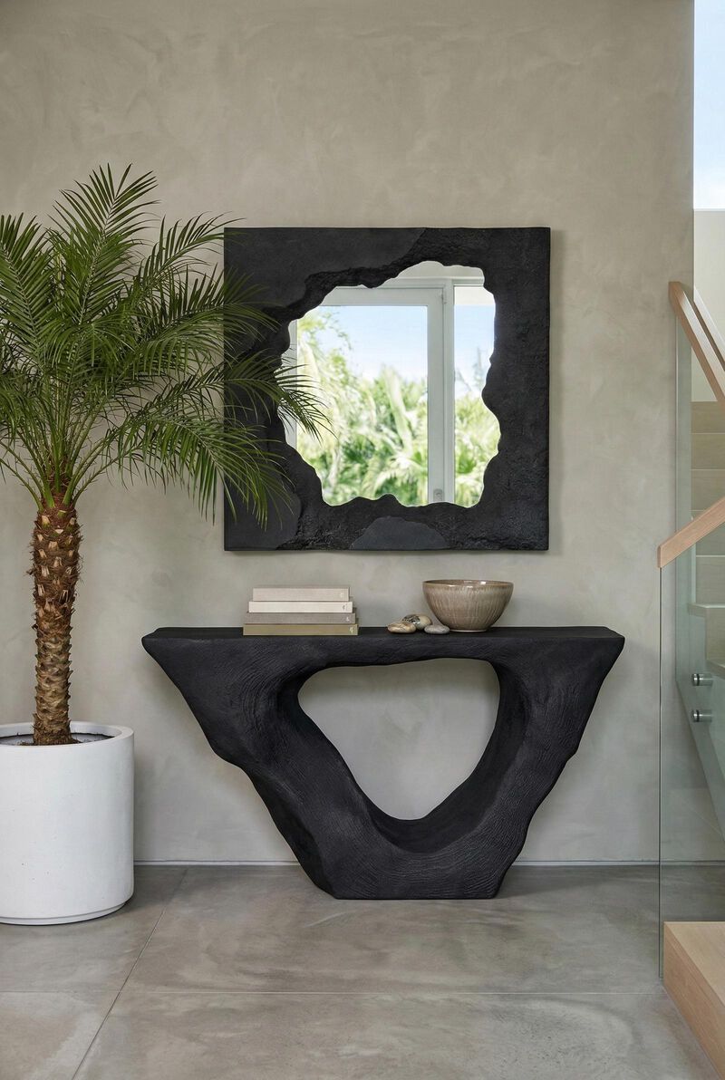 Strata Console image number 1