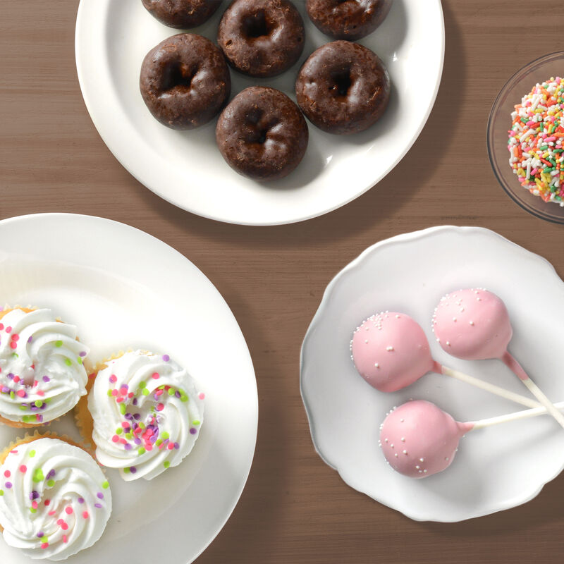 Babycakes 3-in-1 Removable Plate Treat Maker image number 6