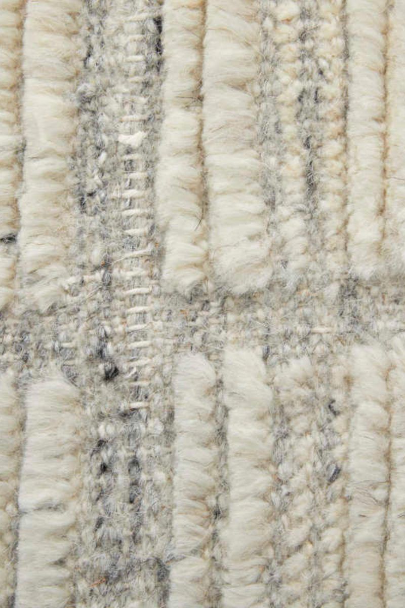 Bluff T6041 Gray/Natural 10' x 14' Rug by Thom Filicia image number 7