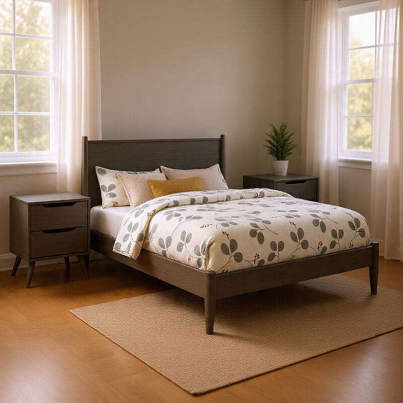 Bedroom Set in Wood &ndash; 3 Piece Set with 2 Nightstands image number 8