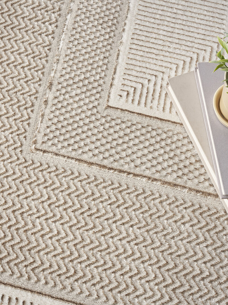 Glitz GLZ07 Ivory 9' x 12' Rug