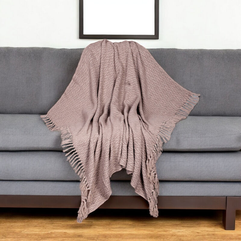 HomeRoots 52" X 67" Brown Woven Cotton Chevron Throw Blanket with Fringe image number 1