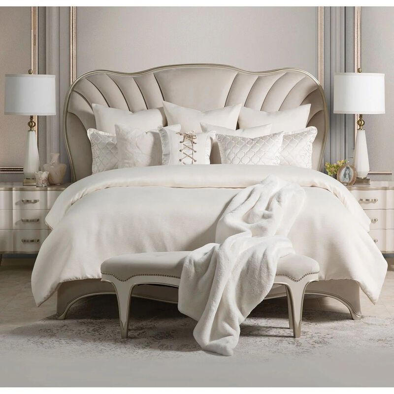 Michael Amini London Place Bed Bench - Creamy Pearl