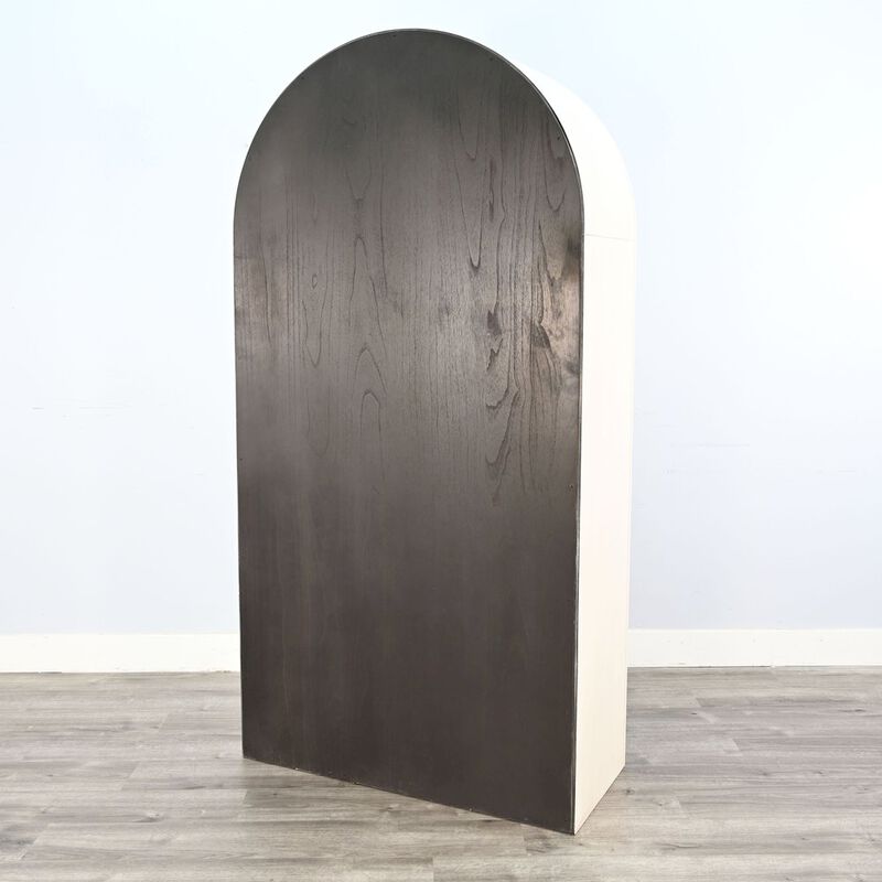 Sunny Designs Logan Arched Bookcase image number 4