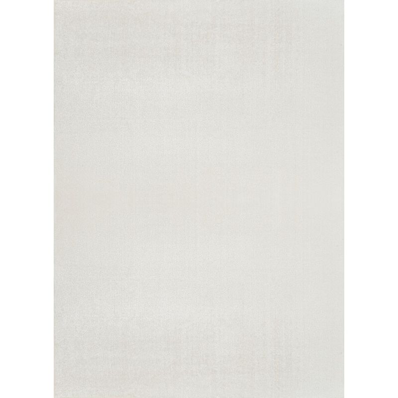 Twyla Classic Solid Low-Pile Machine-Washable Area Rug