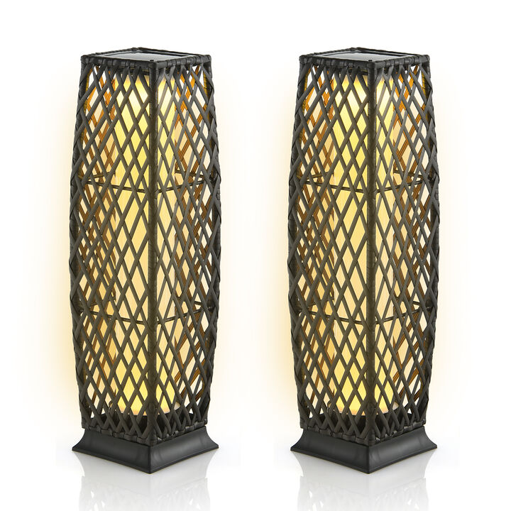 2 Pieces Solar-Powered Diamond Wicker Floor Lamps with Auto LED Light