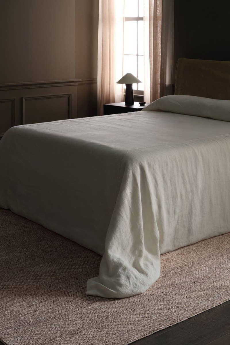 Icten Kiran White Sand 8'6" x 11'6" Rug image number 1