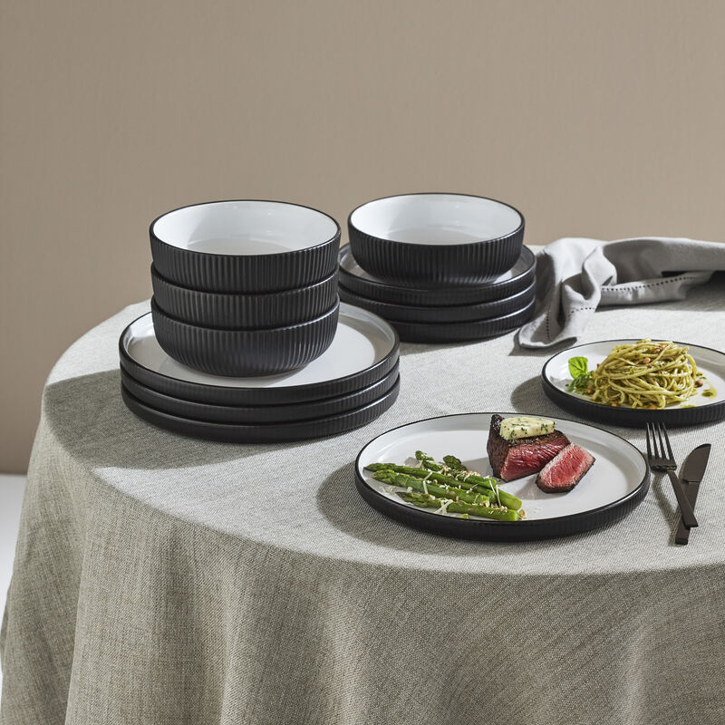 Christian Siriano Laro Stoneware 12 Piece Dinnerware Set
