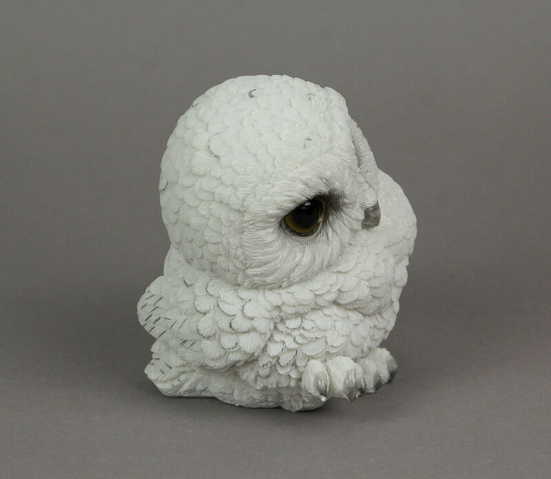 Adorable Big Eyed White Baby Snowy Owl Mini Statue 4.75 Inches High image number 2