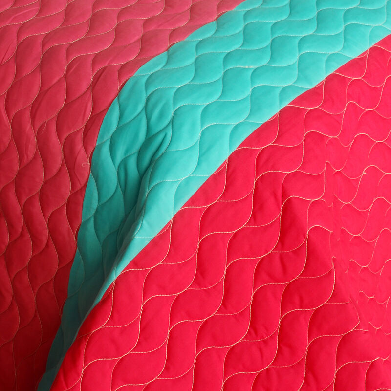 Reversible Patchwork Quilt Set 3 Piece with Vermicelli Quilted Stitching-Red image number 2