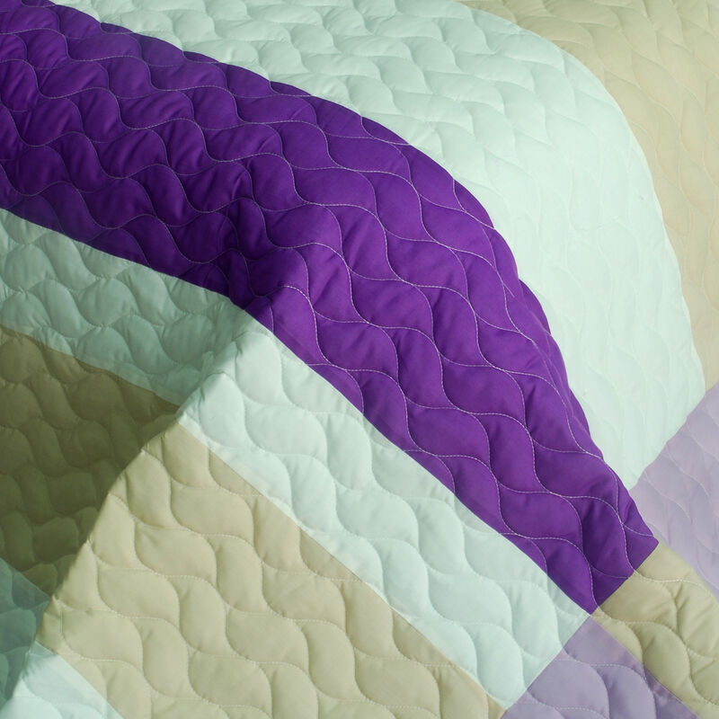 Decorative Waves of Rays Patchwork Quilt Set 3 Piece with Vermicelli Quilting-Purple image number 2