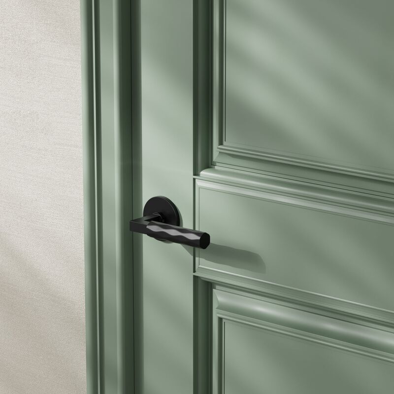 Hailey Modern Hall/Closet Interior Door Handle with Round Rosette and Concealed Screws (Passage) image number 2