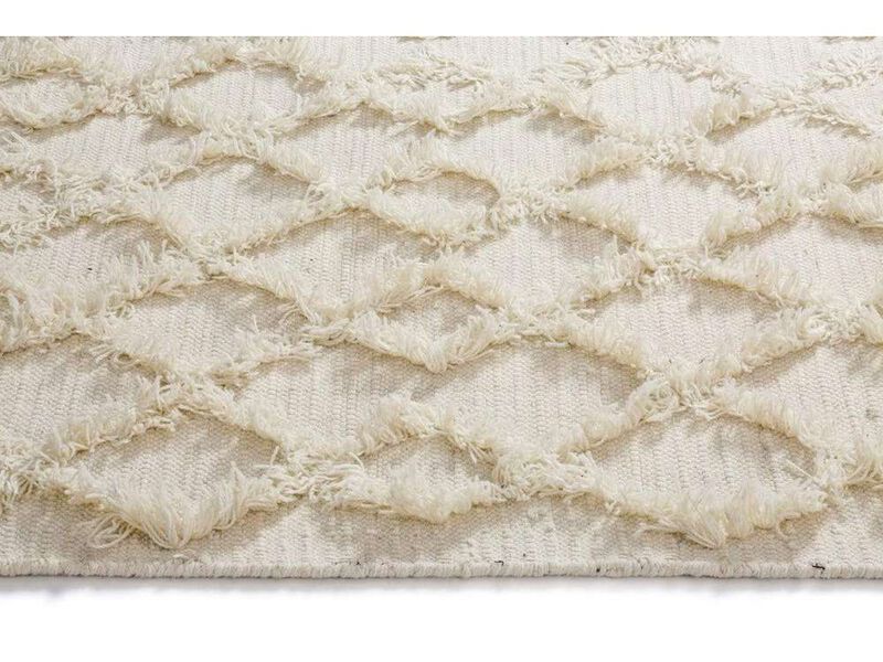 Lova Diamond Pattern Ivory Wool Rug image number 2