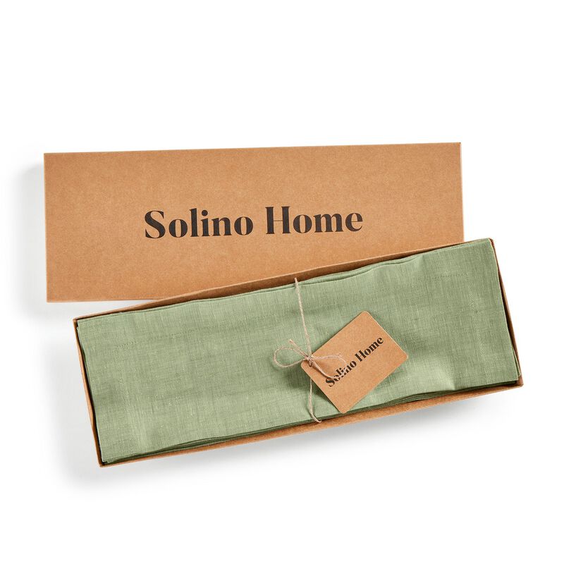 Solino Home Athena 100% Linen Placemats &ndash; Set of 6, 14 x 19 in, Machine Washable, Holiday and Everyday Dining